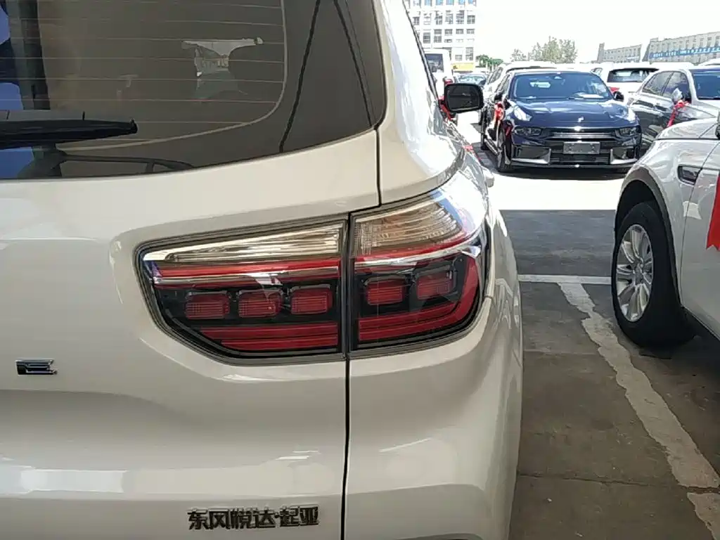 Kia Sportage — миниатюра 8