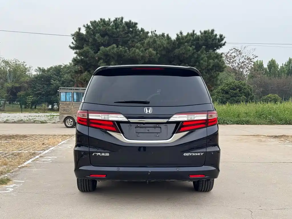 Honda Odyssey — миниатюра 5