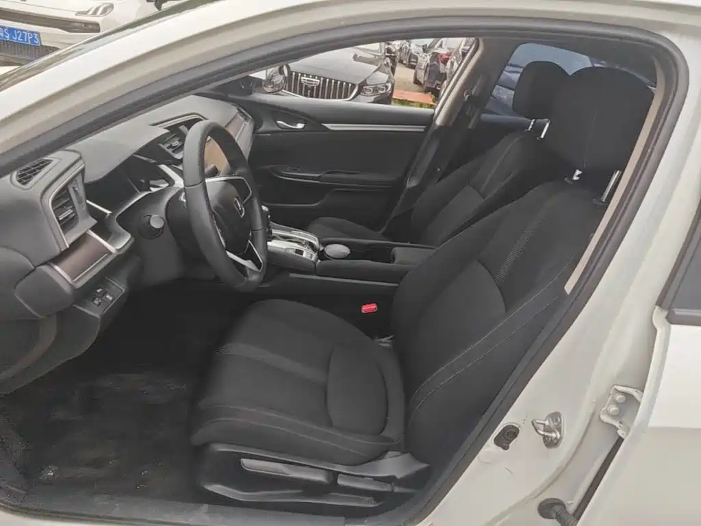 Honda Civic — миниатюра 15