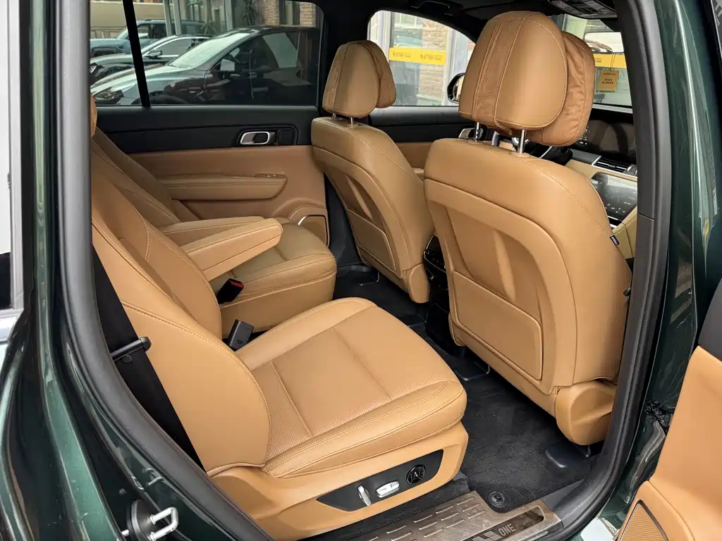 Li Auto Li ONE — миниатюра 20