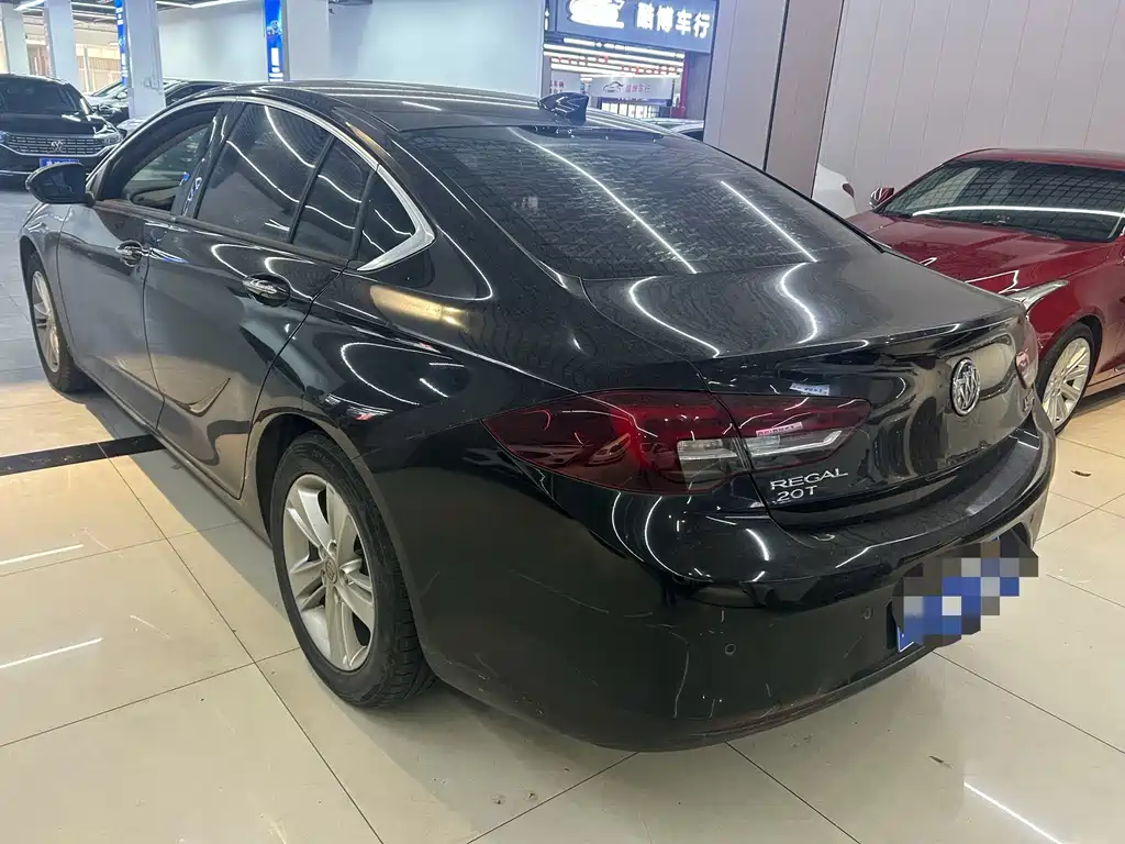 Buick Regal — миниатюра 4