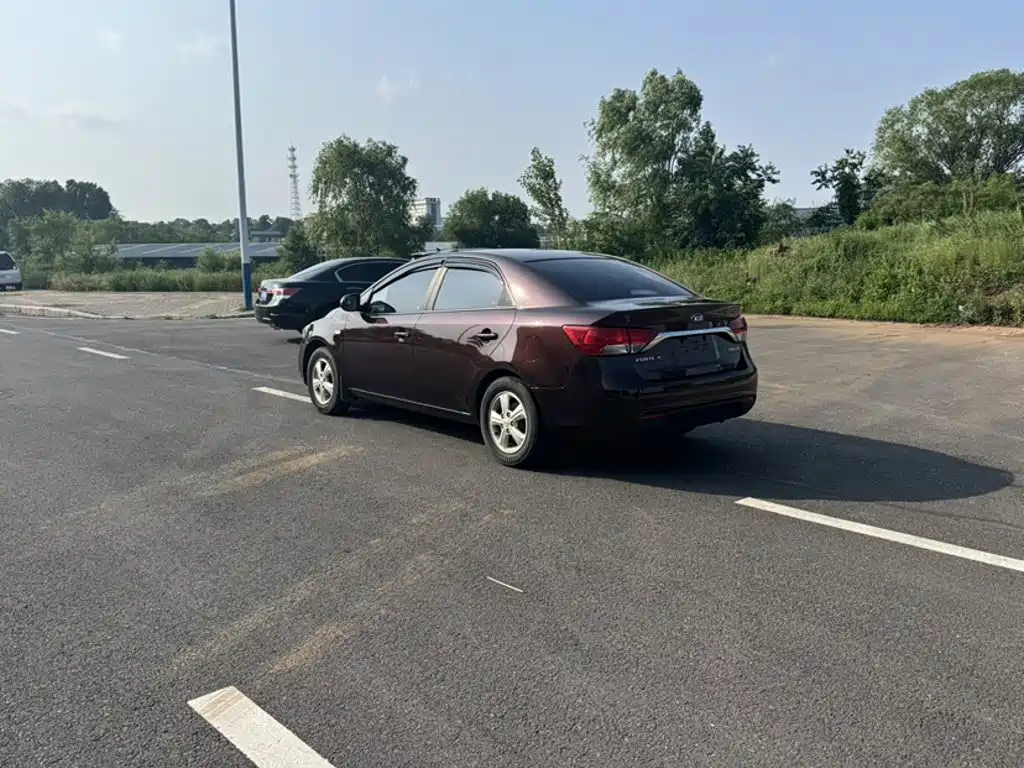Kia Forte — миниатюра 5