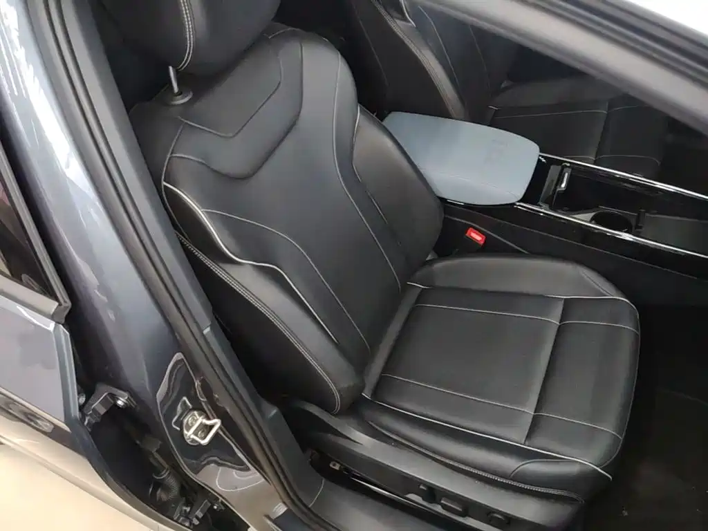 Volkswagen ID.4 X — миниатюра 25