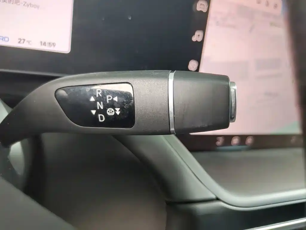 XPeng P7 — миниатюра 14