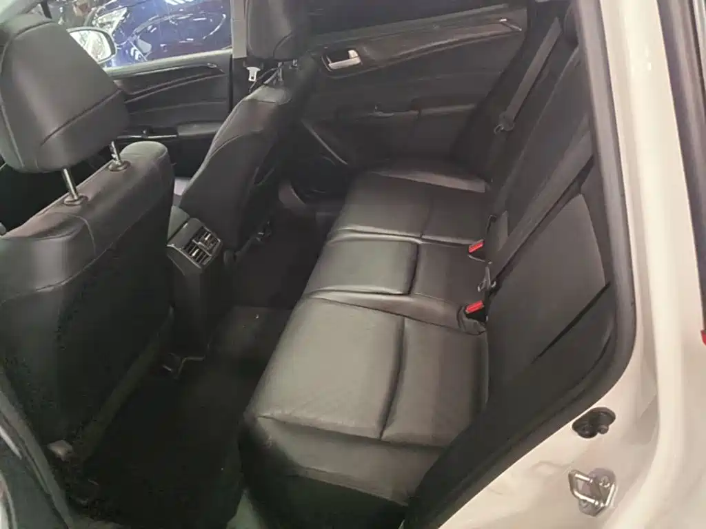 Honda Jade — миниатюра 17