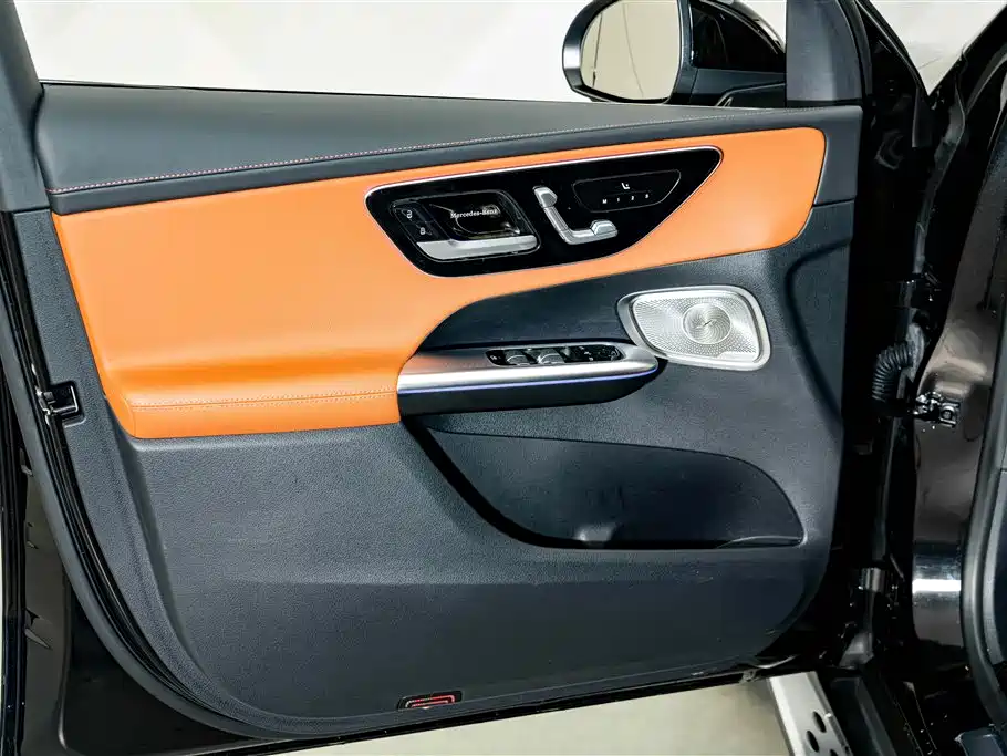 Mercedes-Benz GLC — миниатюра 17