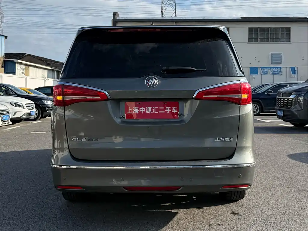 Buick GL8 — миниатюра 15