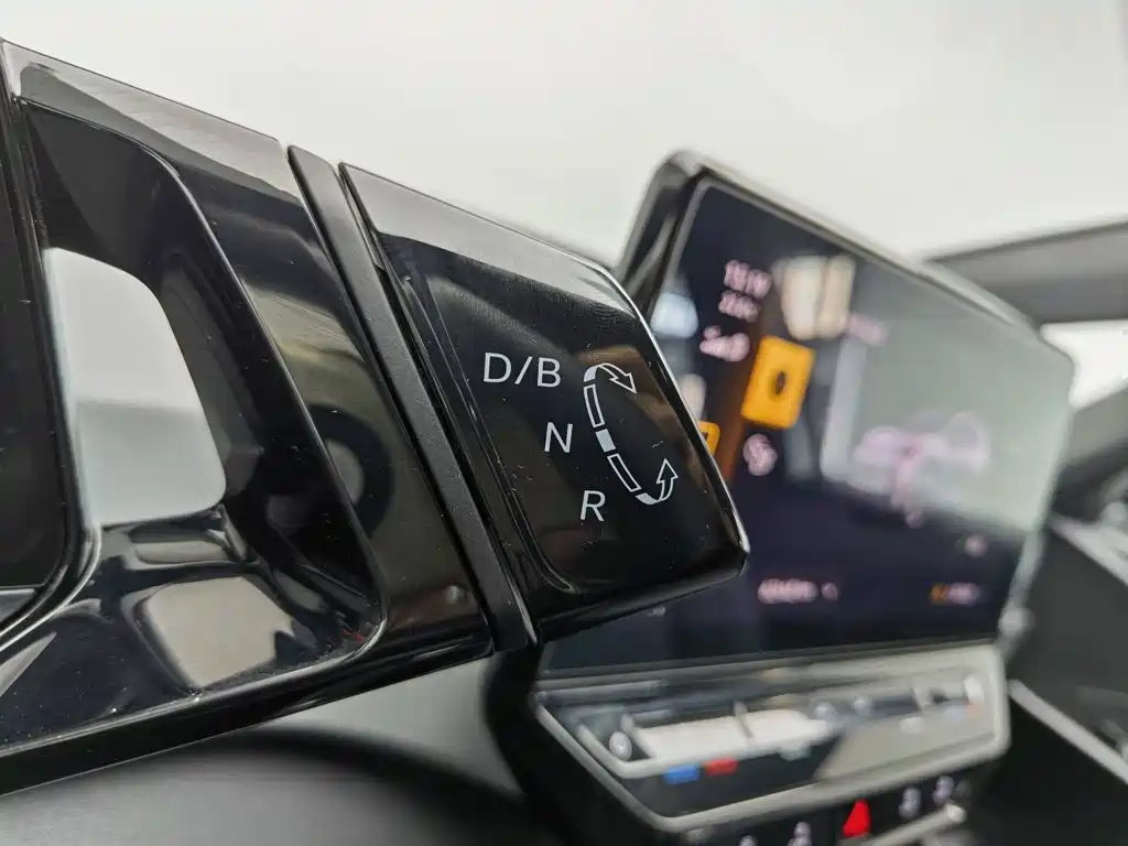 Volkswagen ID.3 — миниатюра 13