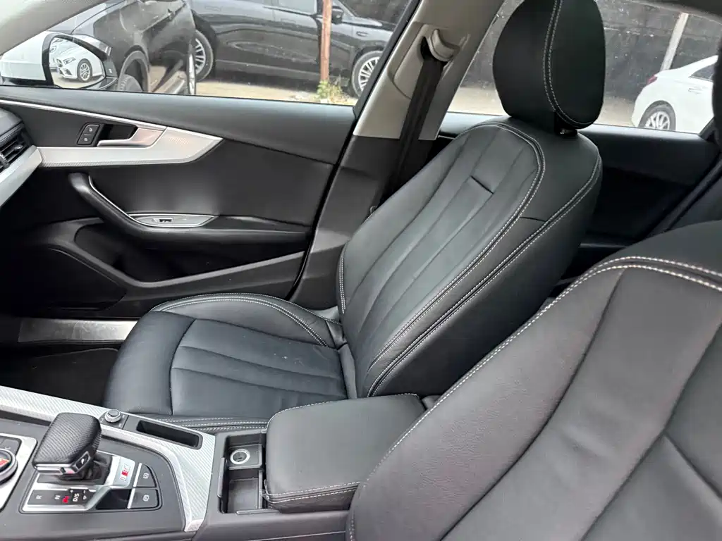 Audi A4L — миниатюра 4