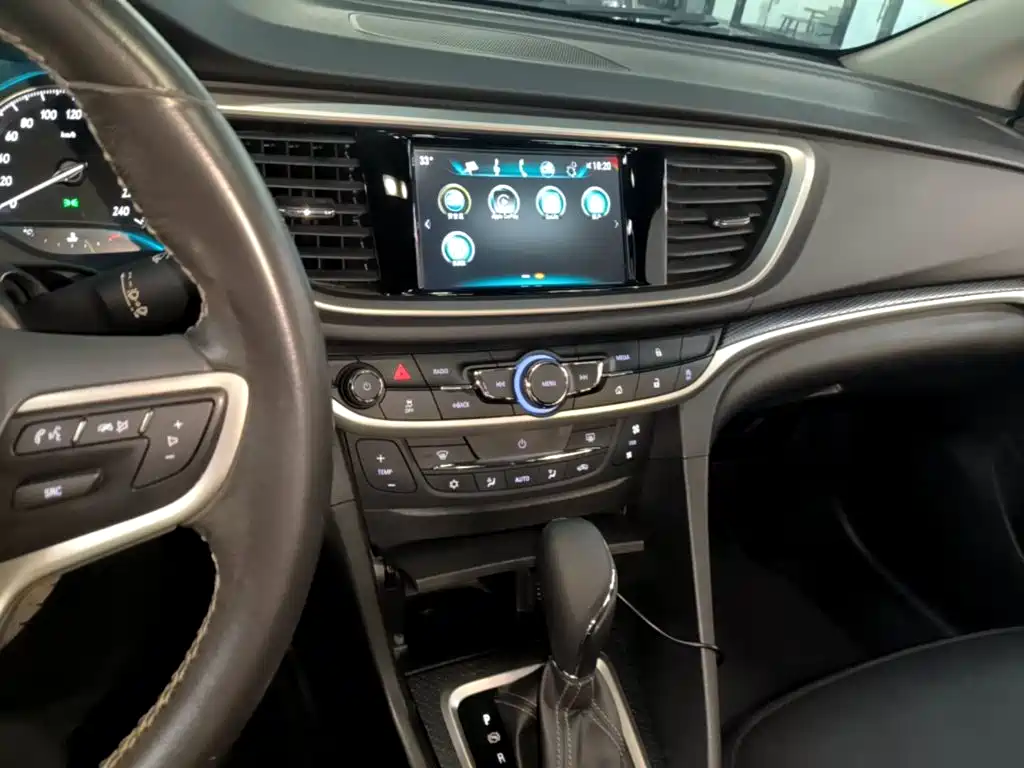 Buick Excelle — миниатюра 13