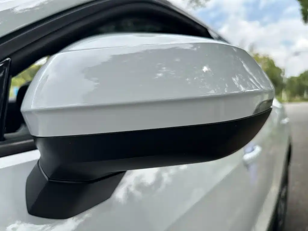 Audi Q2L e-tron — миниатюра 17