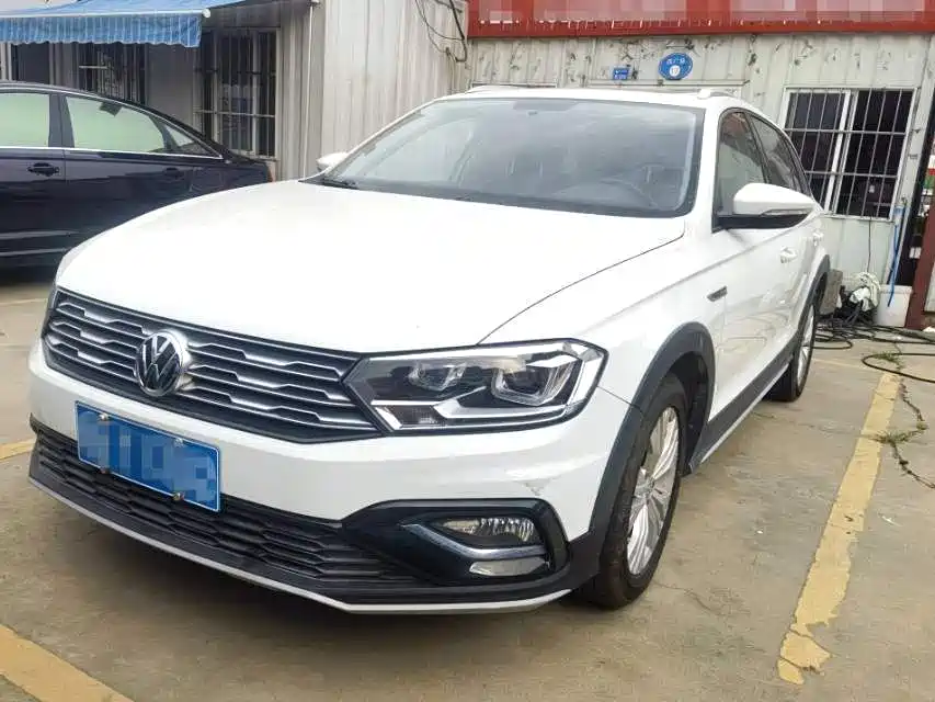 Купить Volkswagen C-Trek
