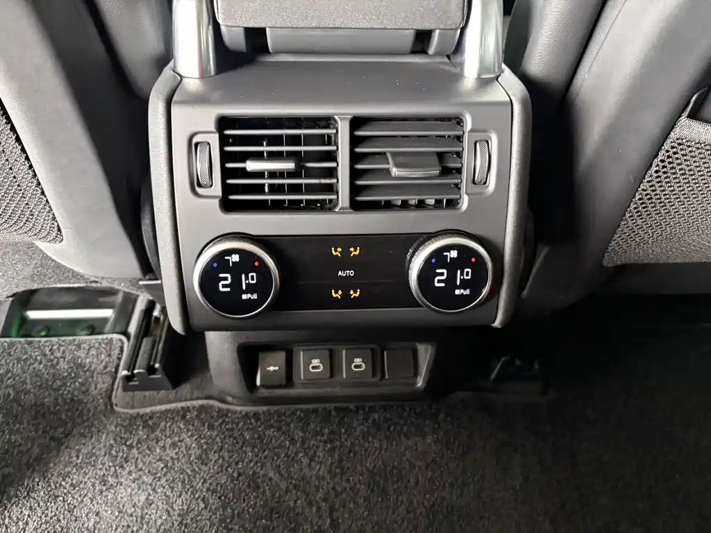 Land Rover Discovery — миниатюра 19