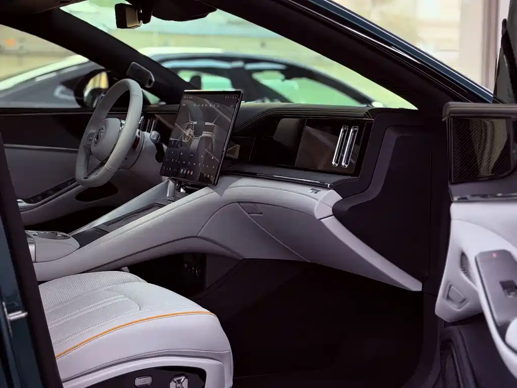 Denza Denza Z9GT — миниатюра 12