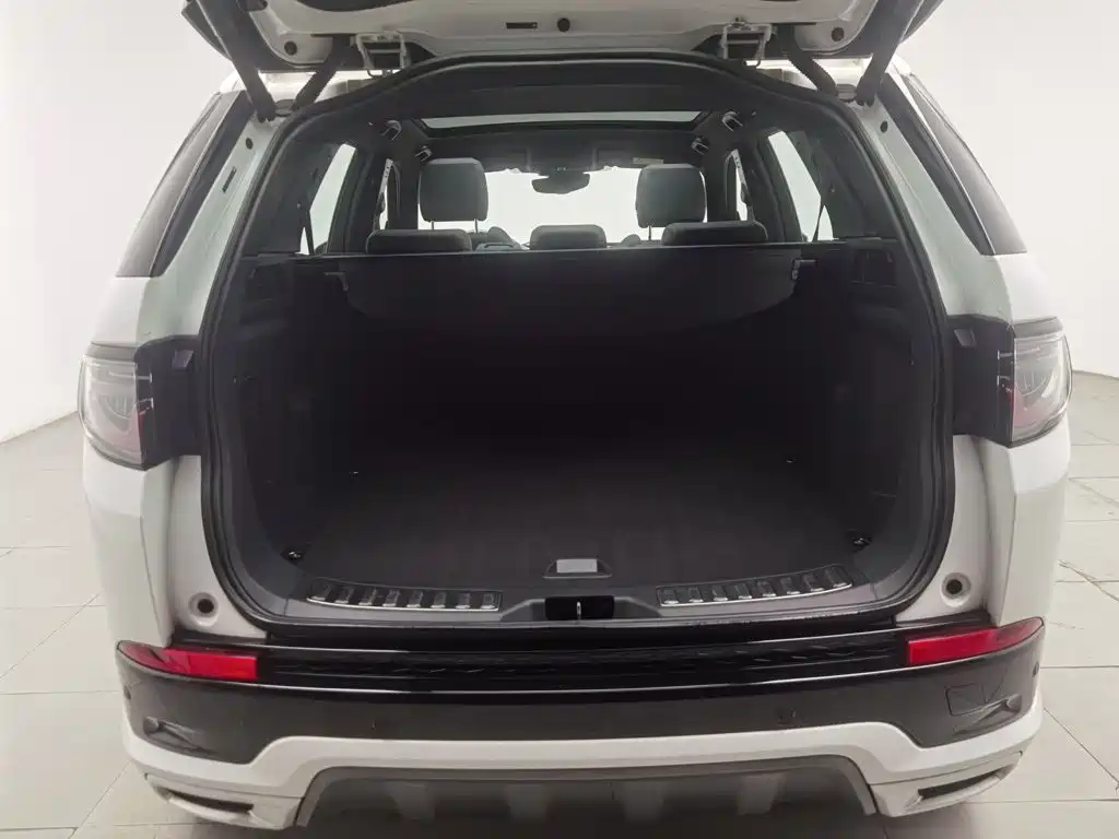 Land Rover Discovery Sport — миниатюра 16