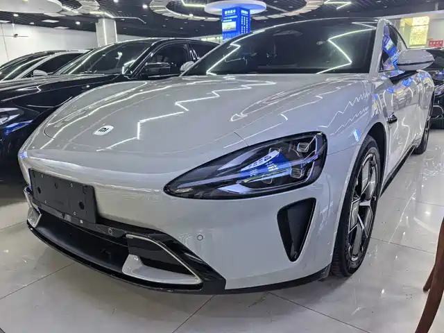 XIAOMI CAR XIAOMI SU7 2025