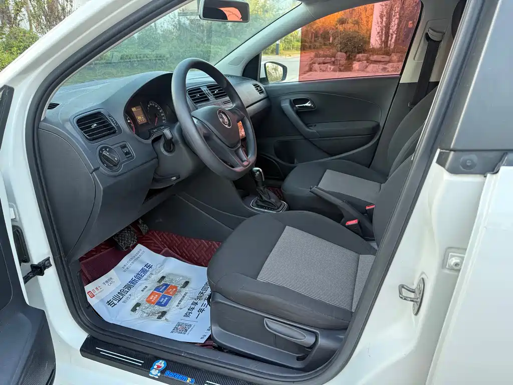 Volkswagen Polo — миниатюра 4