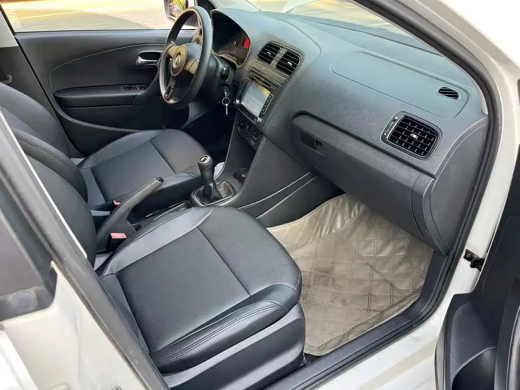 Volkswagen Polo — миниатюра 9