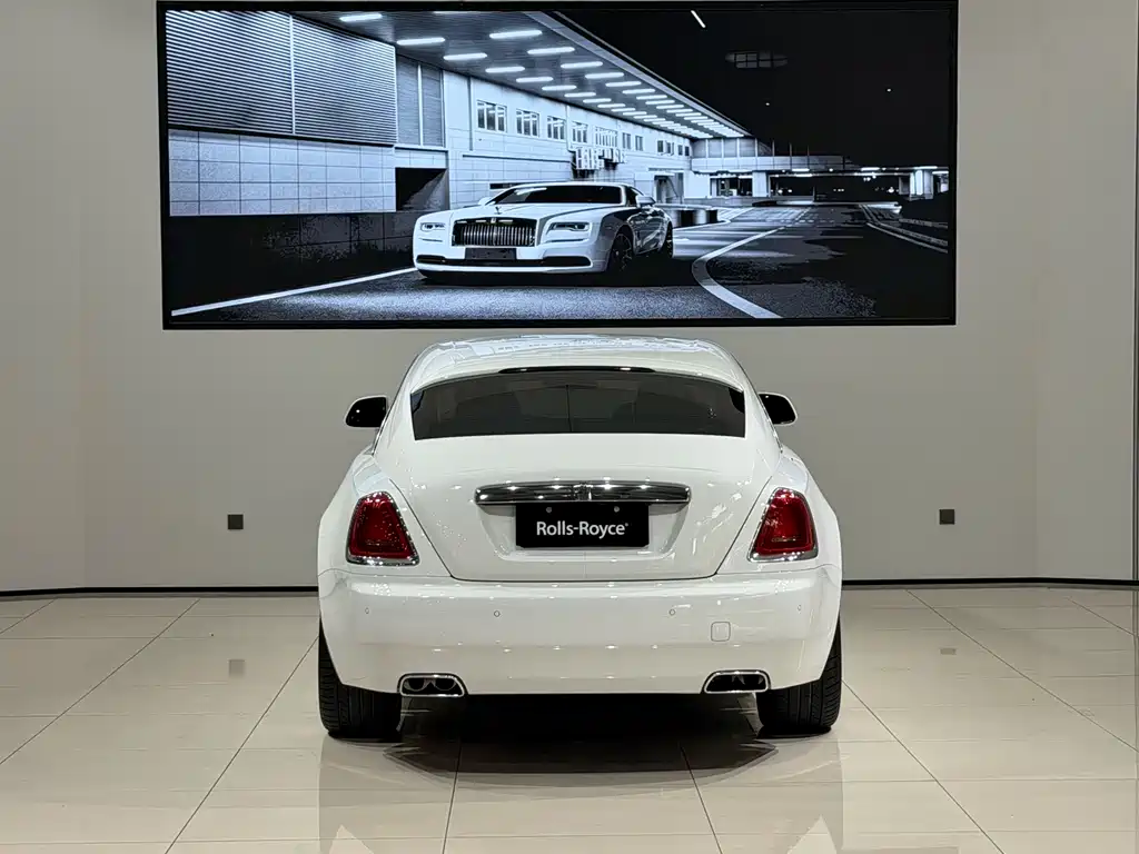 Rolls-Royce Wraith — миниатюра 4