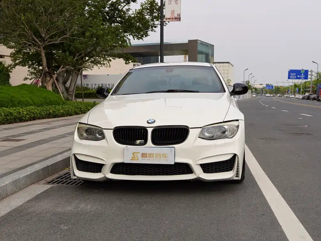BMW 3 Series (Import) 320i 2-door Coupe, фото 2