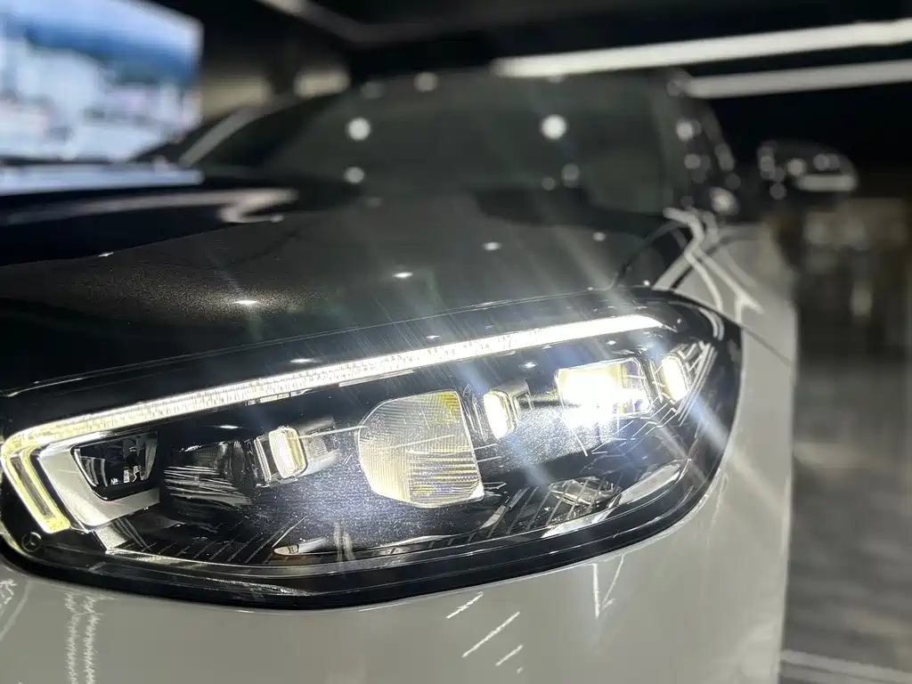Mercedes-Benz S-Class — миниатюра 35