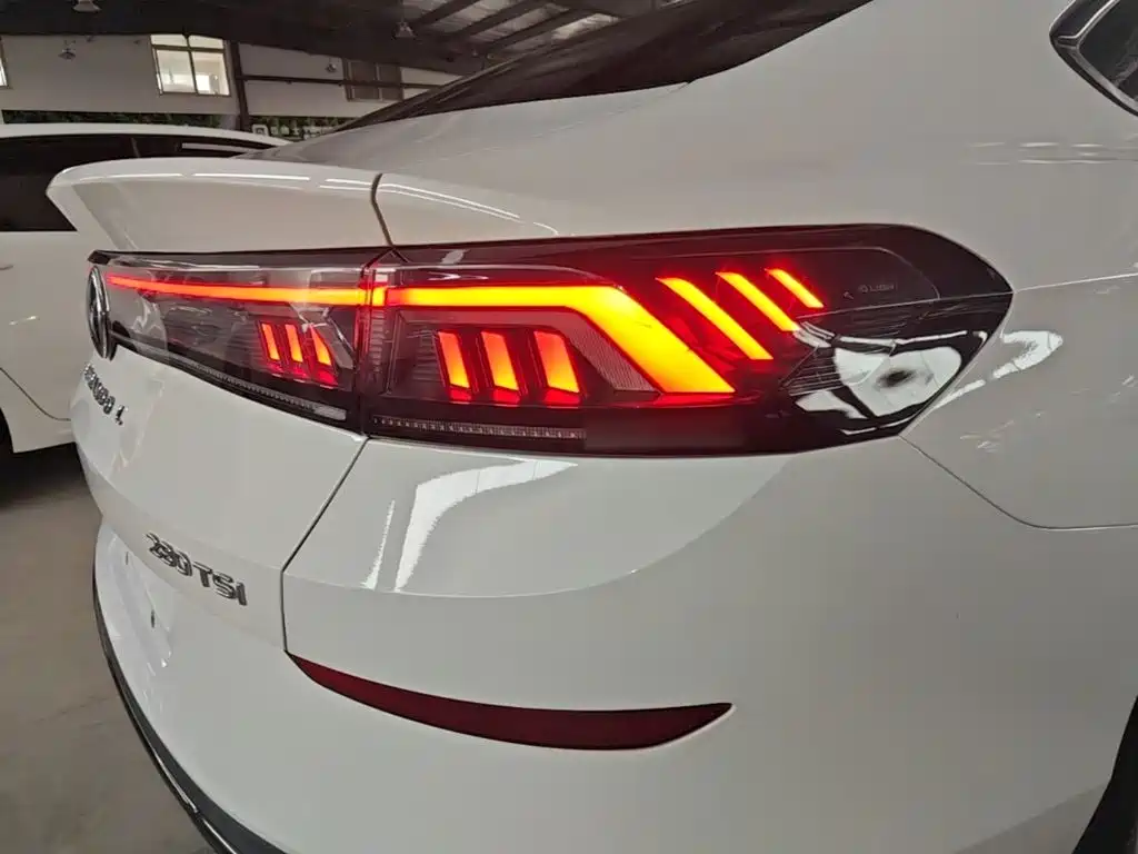 Volkswagen Lamando — миниатюра 8