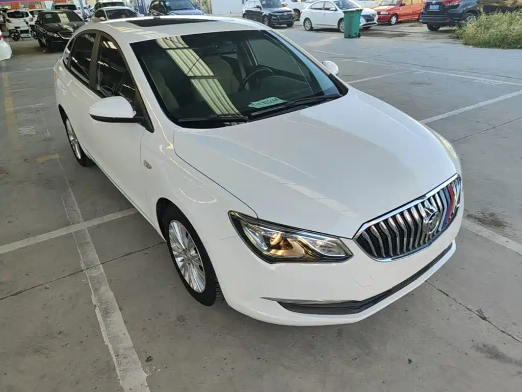 Buick Excelle — миниатюра 4