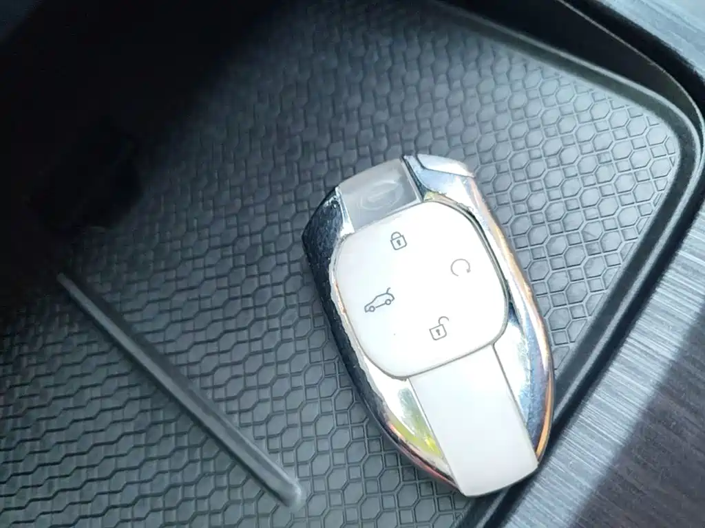 GAC Motor Trumpchi ES9 — миниатюра 9