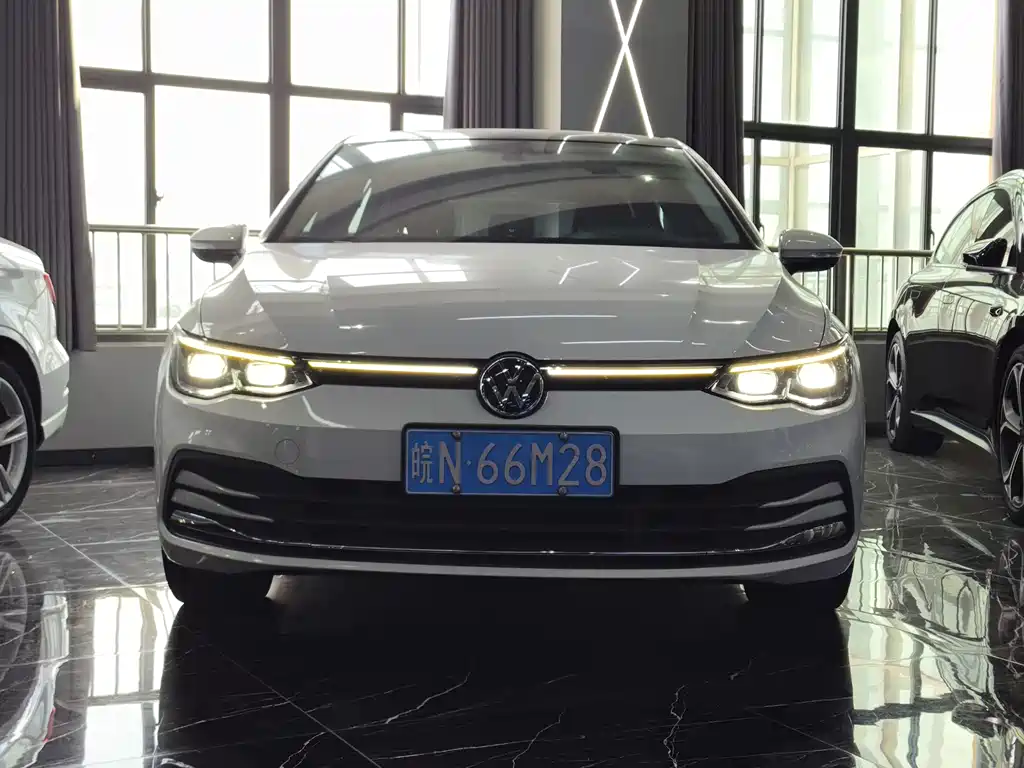 Volkswagen Golf — миниатюра 2