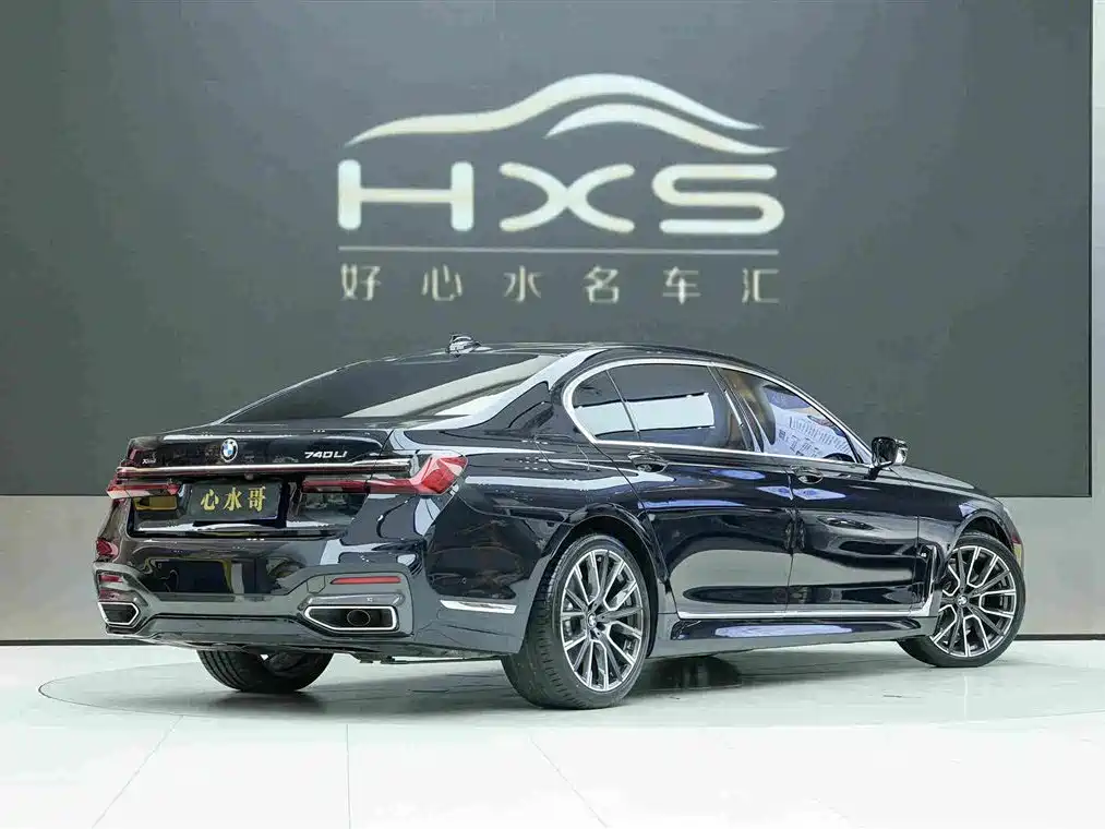 BMW 7 Series — миниатюра 4
