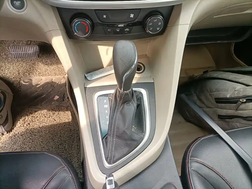 Buick Excelle — миниатюра 14