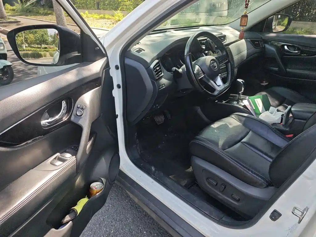 Nissan X-Trail — миниатюра 14