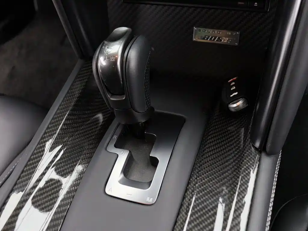 Nissan GT-R — миниатюра 15