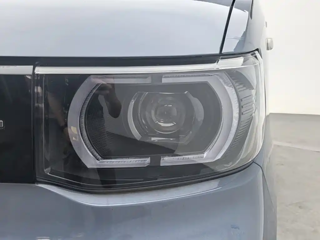 Wuling MINIEV — миниатюра 13