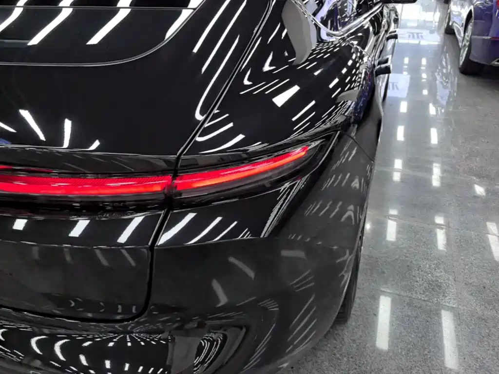 NIO ET5 — миниатюра 8