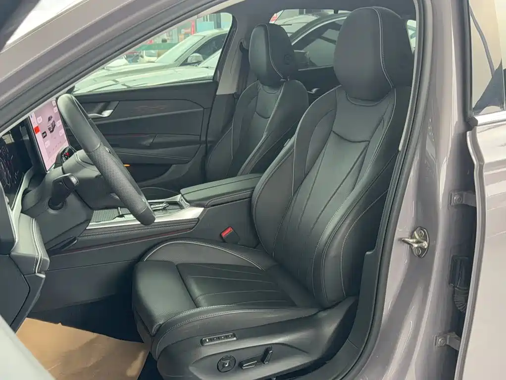 Volkswagen Passat — миниатюра 11