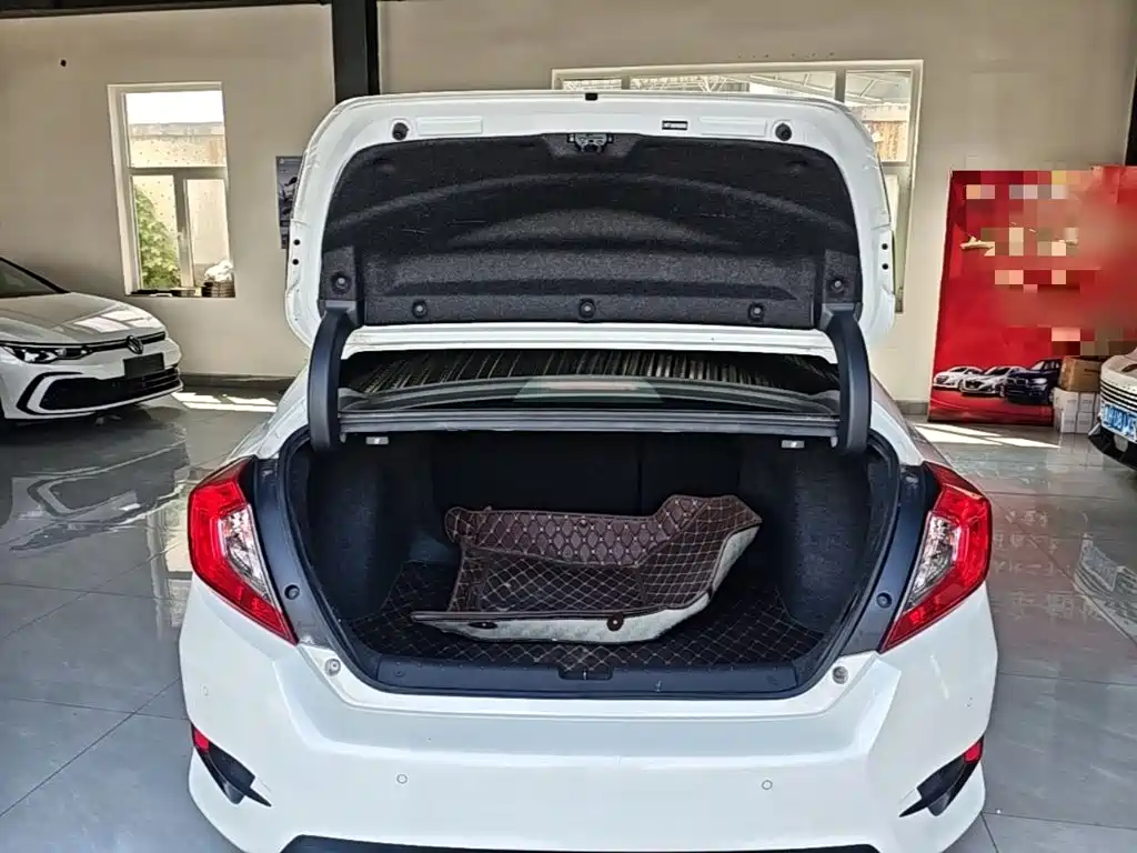 Honda Civic — миниатюра 19