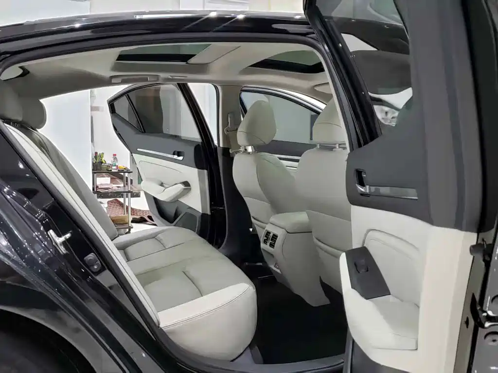 Nissan Teana — миниатюра 7