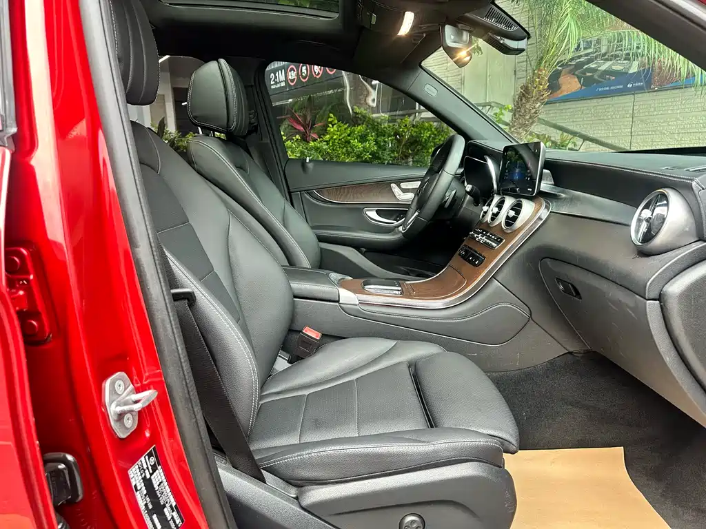 Mercedes-Benz GLC 2020 GLC 260 L 4MATIC Luxury