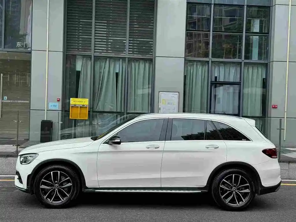 Mercedes-Benz GLC — миниатюра 3