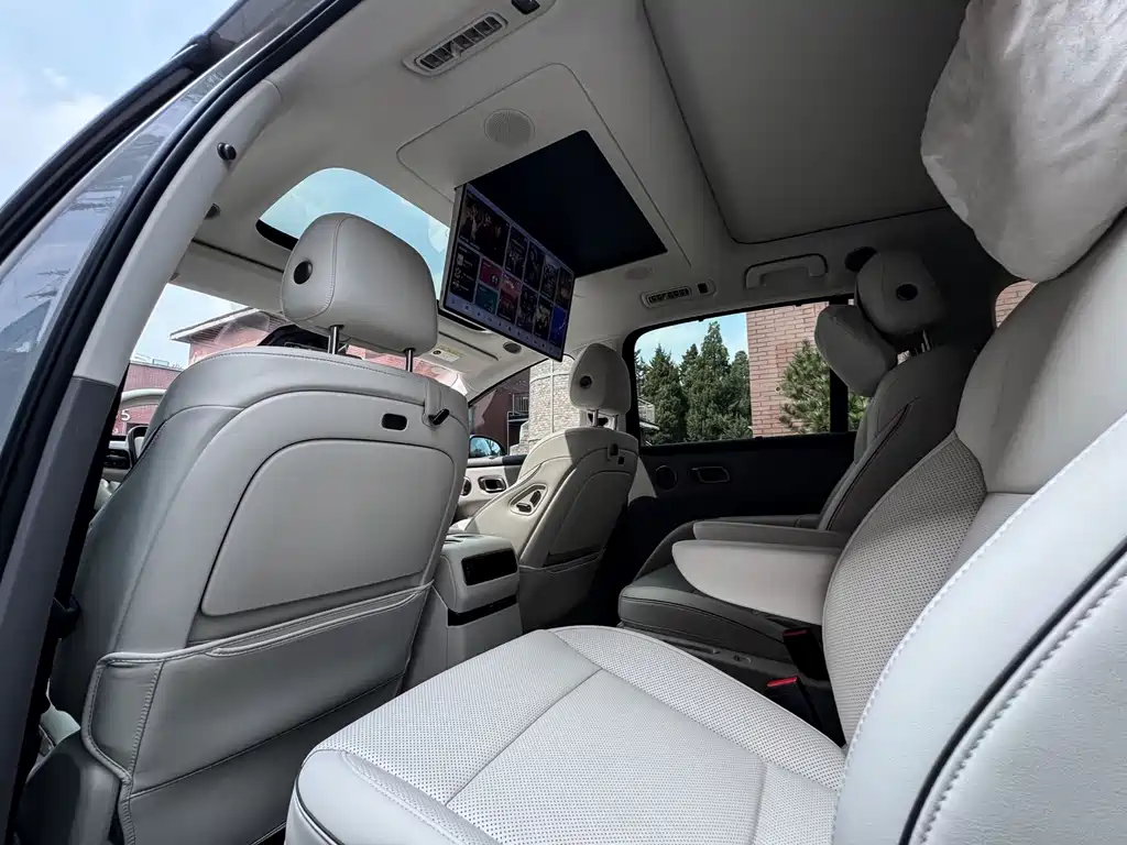 Li Auto Li i8 — миниатюра 10