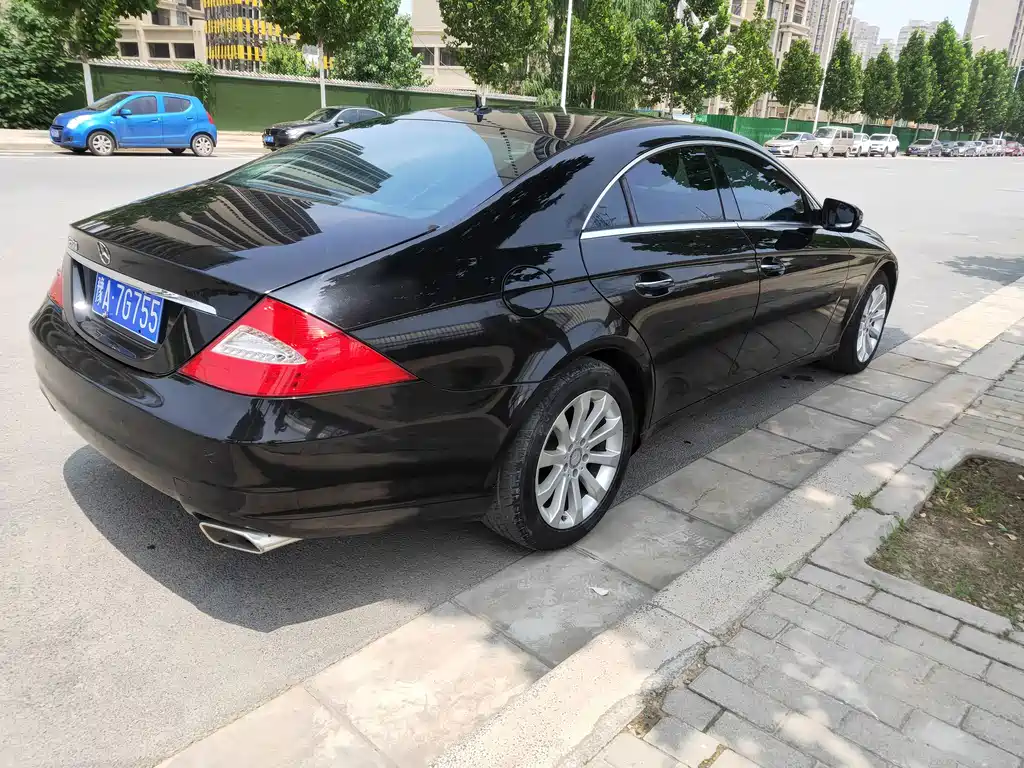 Mercedes-Benz CLS — миниатюра 4