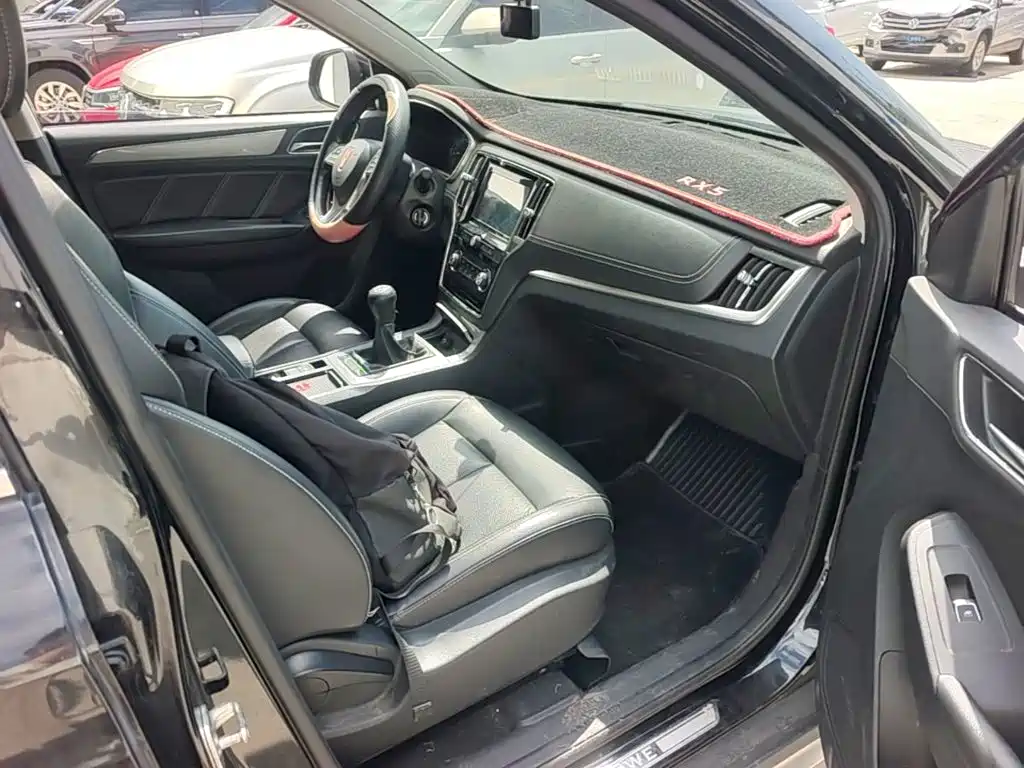 Roewe RX5 — миниатюра 9