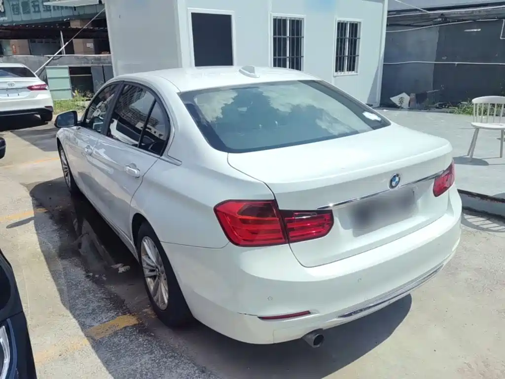 BMW 3 Series — миниатюра 5