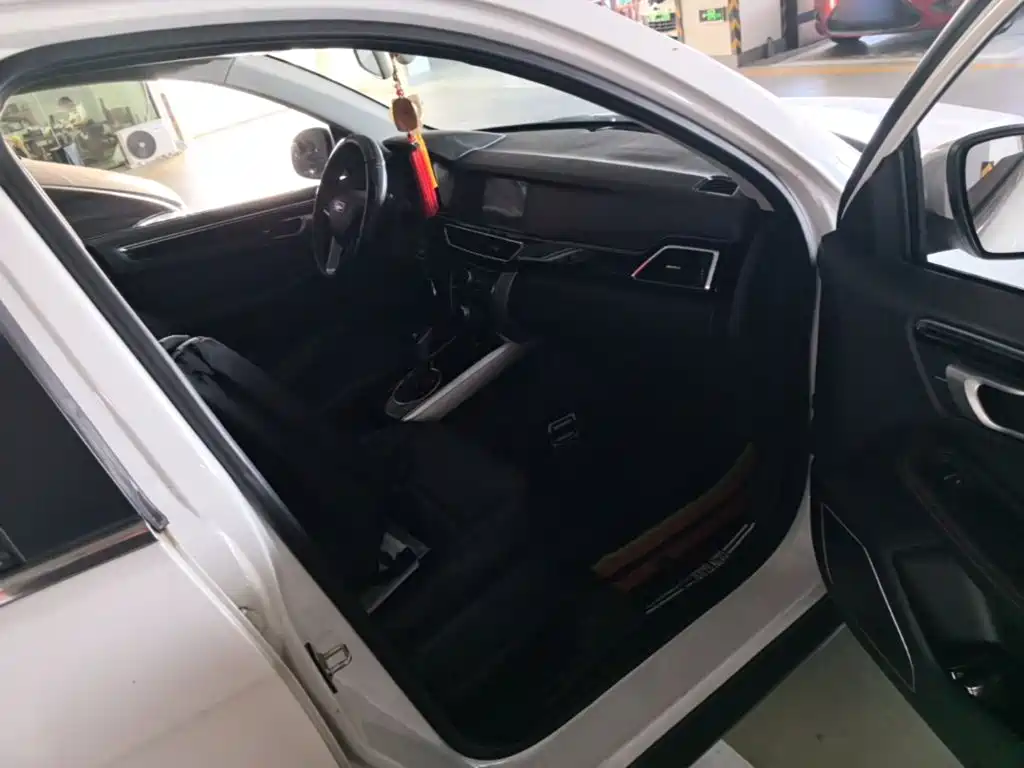 Zotye X5 — миниатюра 9