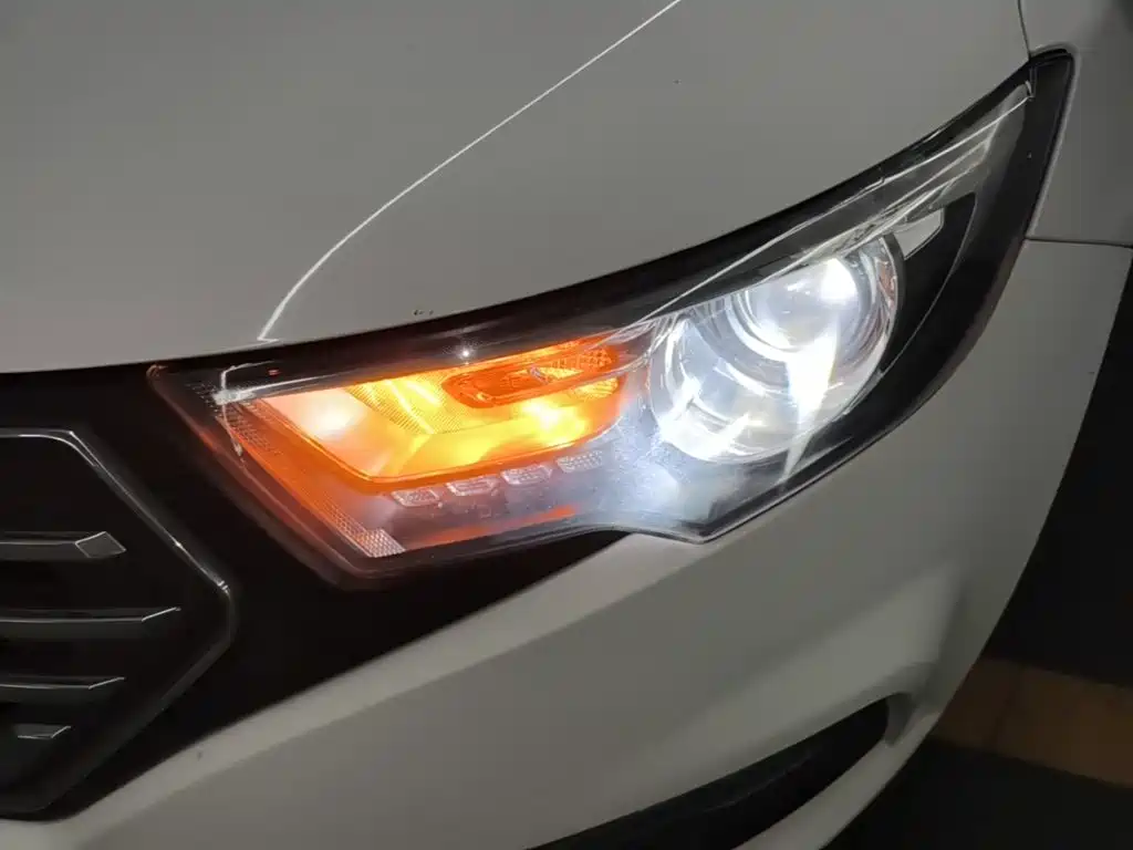 Bestune B30EV — миниатюра 24