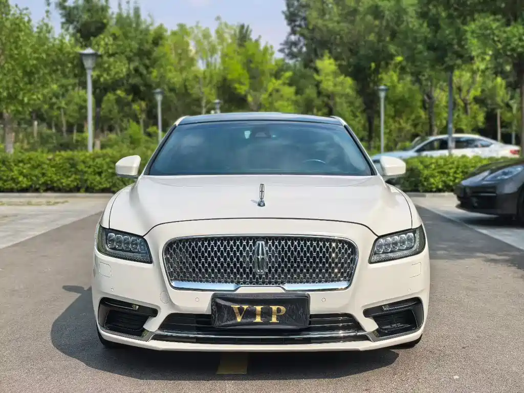 Lincoln Continental — миниатюра 2