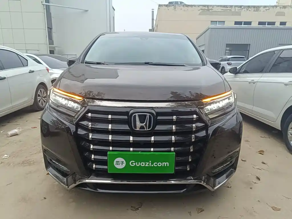 Honda Elysion — миниатюра 3