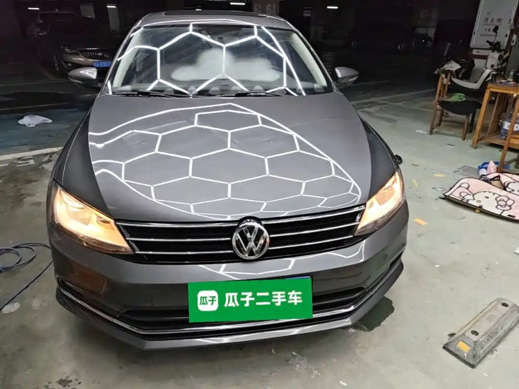 Volkswagen Sagitar — миниатюра 3