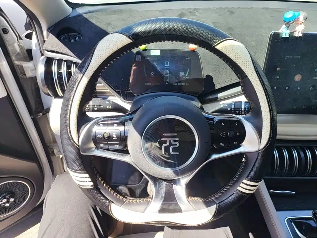 BYD Yuan Plus — миниатюра 11